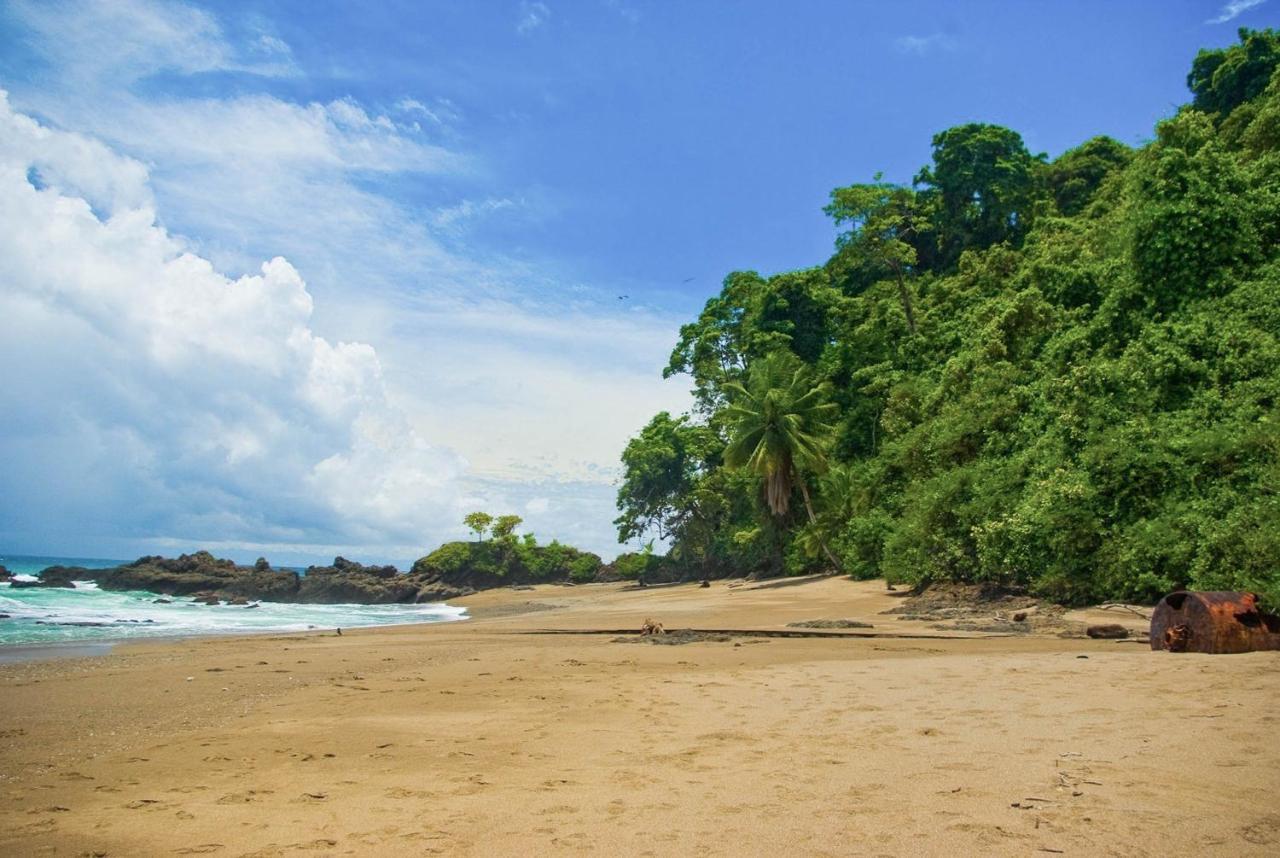 Pacific Edge Eco Lodge Dominical Buitenkant foto