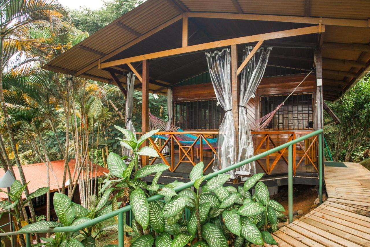 Pacific Edge Eco Lodge Dominical Buitenkant foto