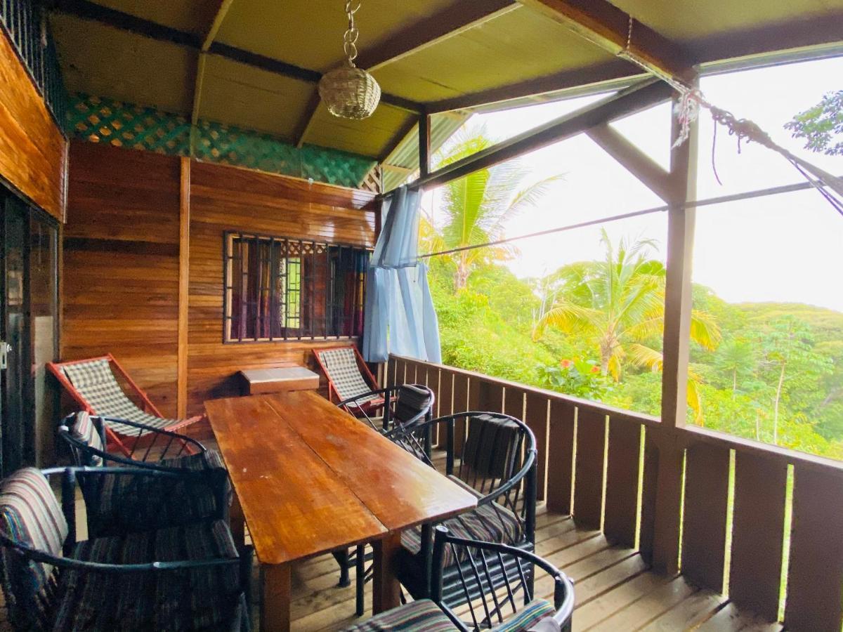 Pacific Edge Eco Lodge Dominical Buitenkant foto